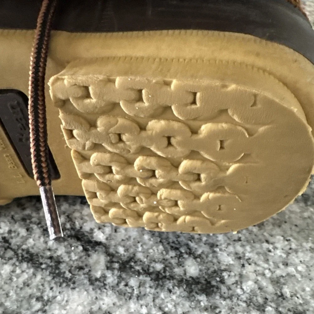 LL Bean Women's Bean Boots Size 7M Great Shape Hardly Used